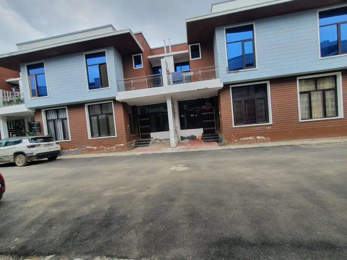 Green Villas 2 offering 3 BHK and 4 BHK Villas in Noida Extension