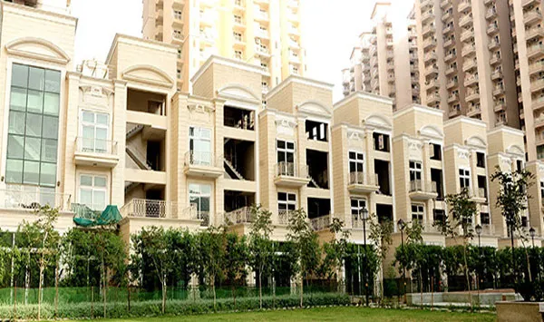 Duplex Villas in Mahagun Mirabella Villas